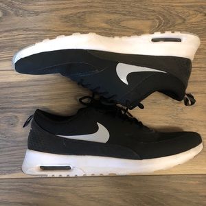 Nike Air Max Thea Size 11